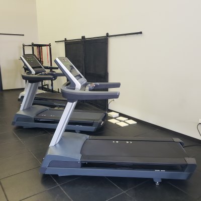 setting up treadmills